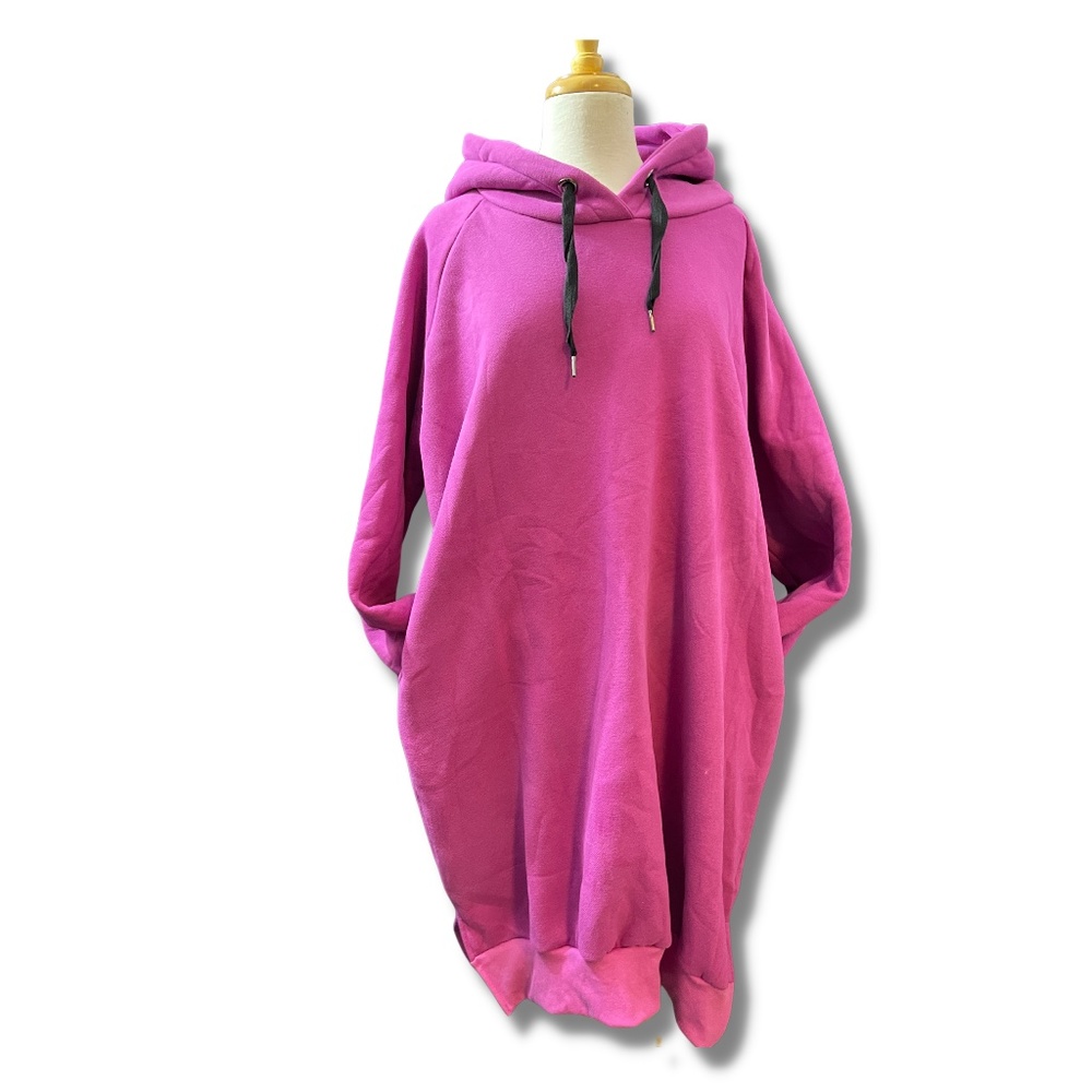 OVERSIZED HOODIE
